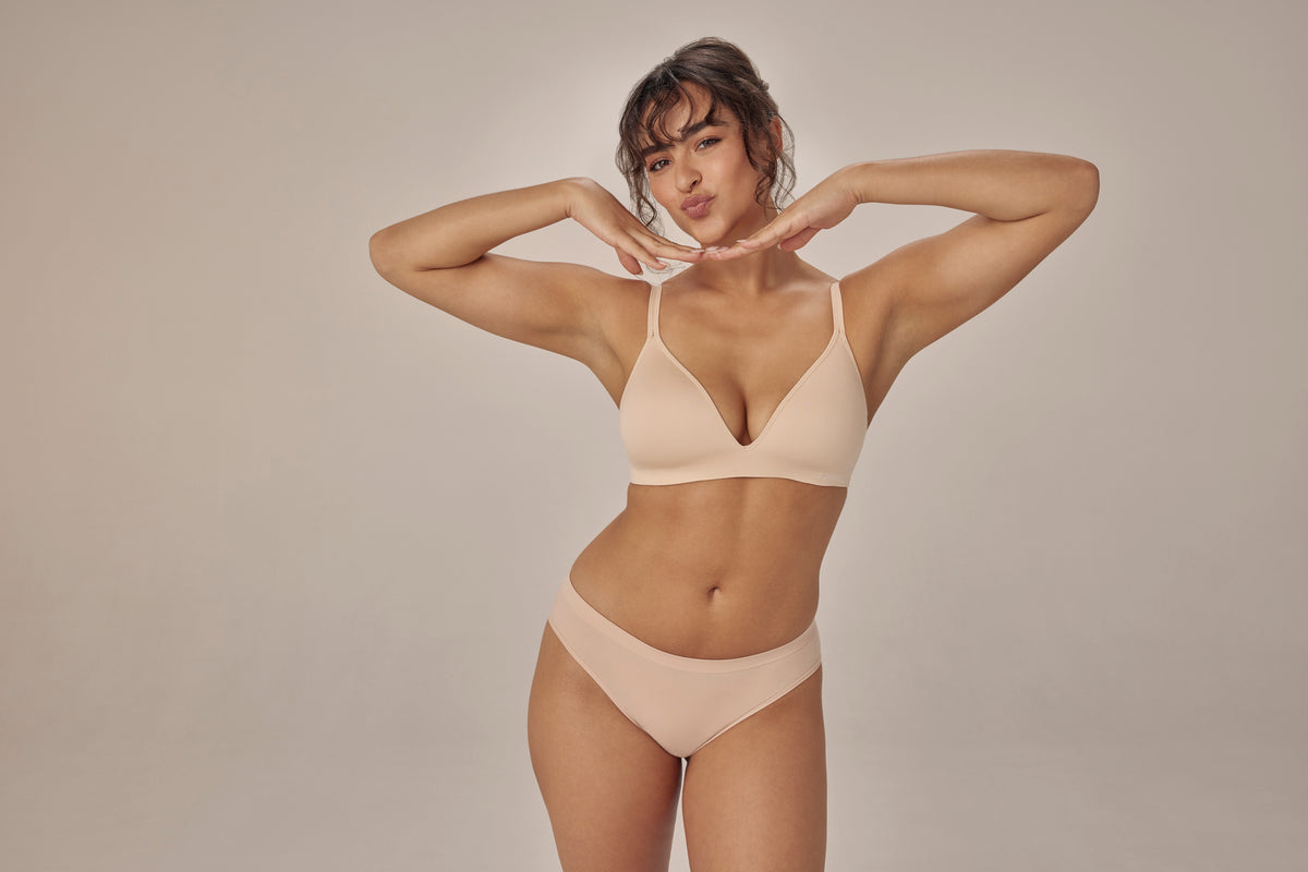 10 Top rated T- shirt bras you'll love to wear